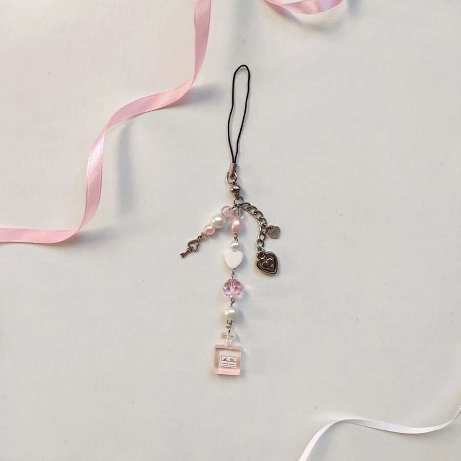 phone charms pins jewelery handmade women fashion pins